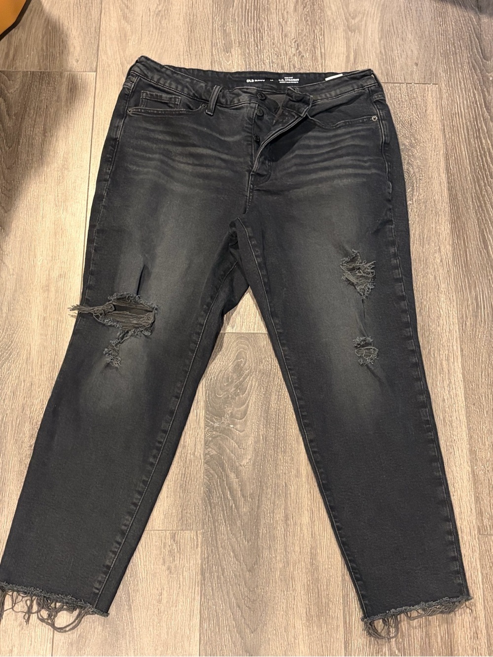 Old Navy Womens 14 Alt Grunge Crop Distressed Jeans